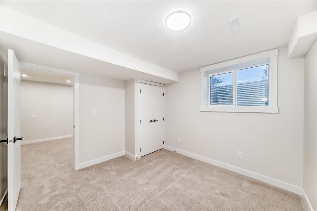 100 Beddington Circle Ne, Calgary, AB - Indoor Photo Showing Other Room