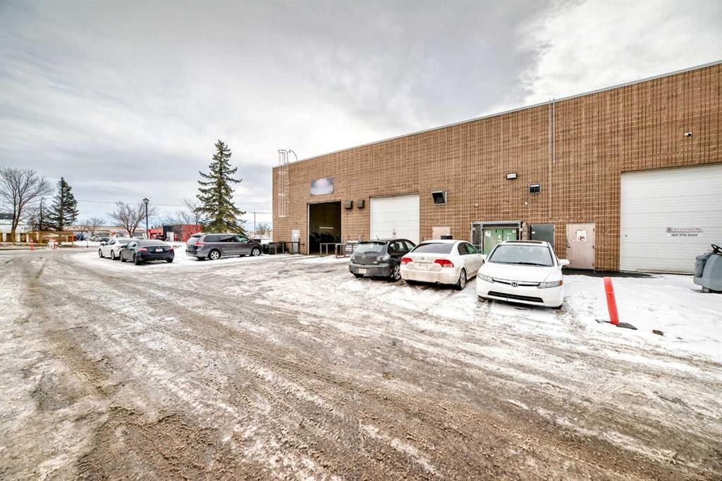 3505 32 Street Ne, Calgary, AB