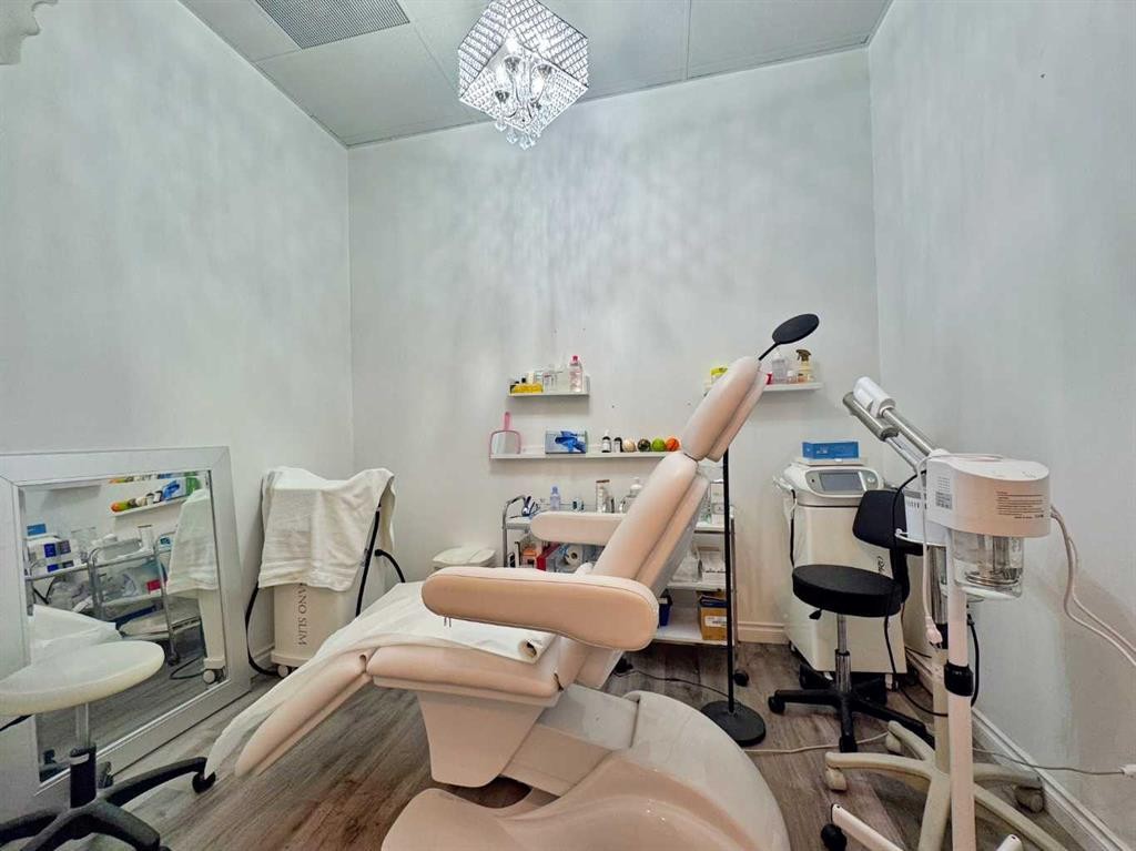 123 Any Street Ne, Calgary, AB