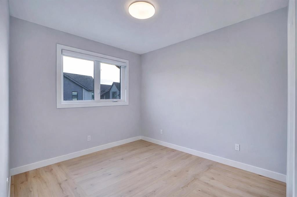 73 Sage Hill Heights Nw, Calgary, AB - Indoor Photo Showing Other Room