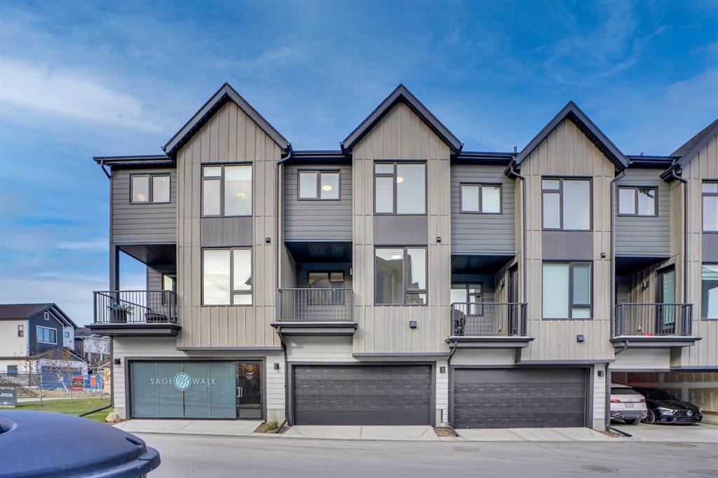 73 Sage Hill Heights Nw, Calgary, AB - Outdoor With Balcony With Facade