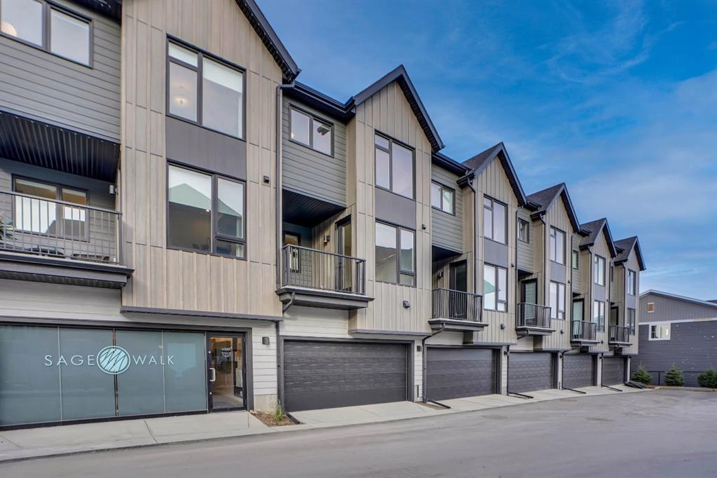 73 Sage Hill Heights Nw, Calgary, AB - Outdoor With Balcony With Facade