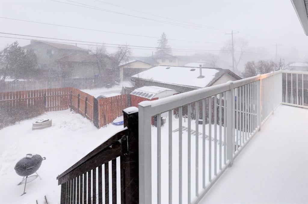 136 Templeby Place Ne, Calgary, AB - Outdoor With Exterior