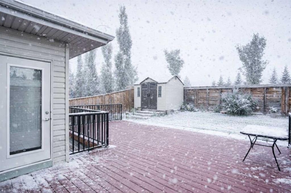 117 Walden Square Se, Calgary, AB - Outdoor