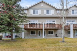 118 Copperfield Lane SE Calgary, AB T2Z 4T3