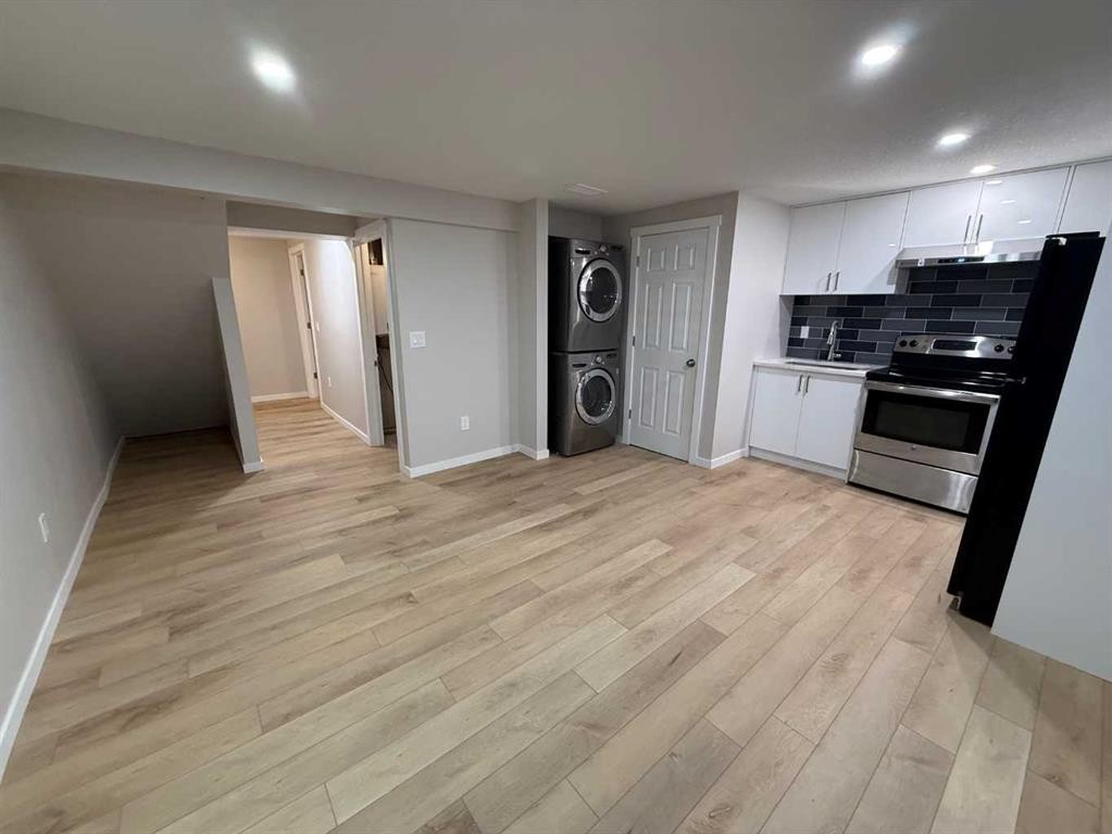 3215 Doverville Crescent Se, Calgary, AB - Indoor