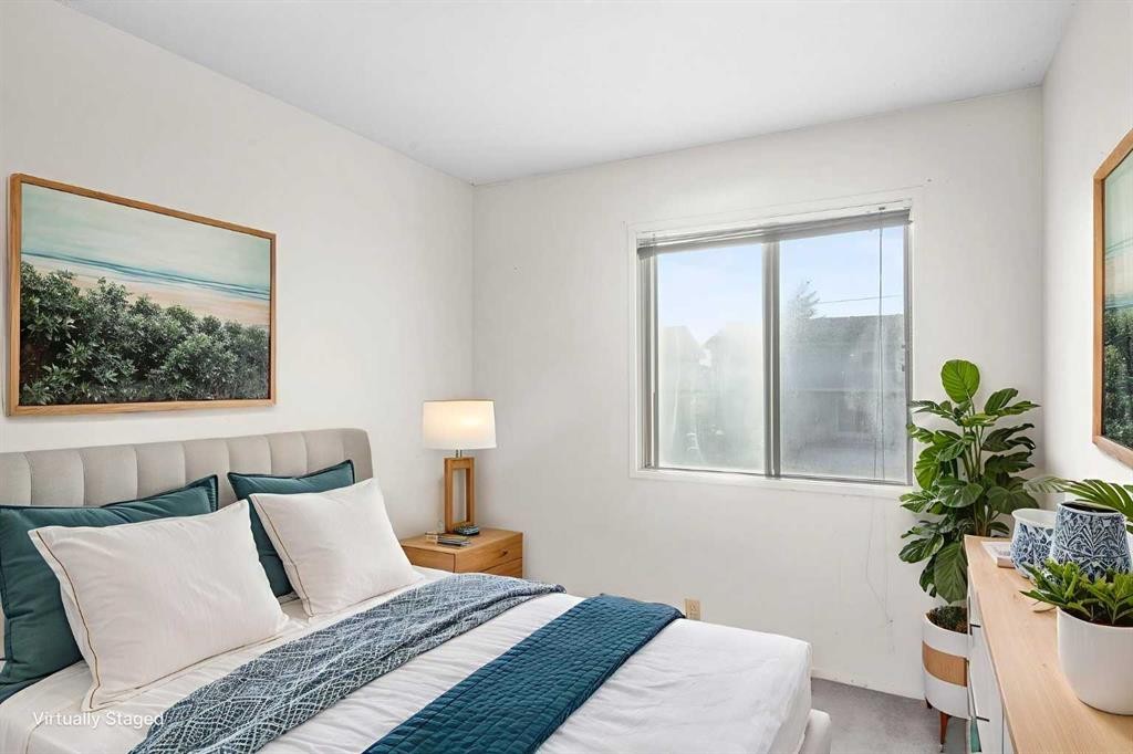 69 Castlebrook Way Ne, Calgary, AB - Indoor Photo Showing Bedroom