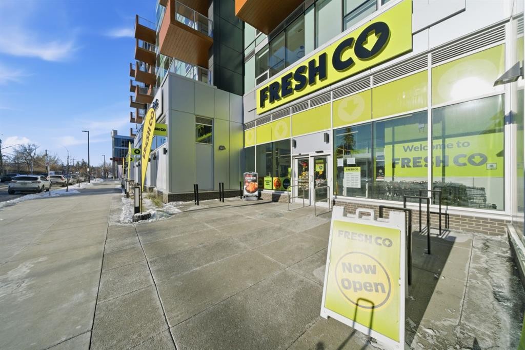 740-110 18A Street Nw, Calgary, AB - Outdoor