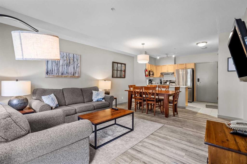 106-107 Montane Road, Canmore, AB - Indoor Photo Showing Living Room