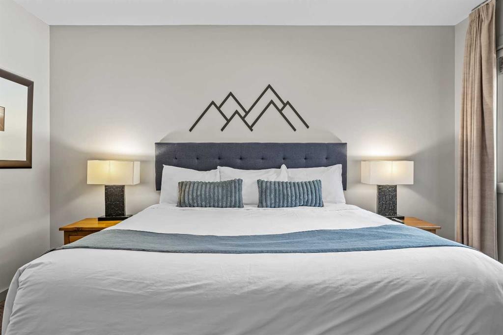 106-107 Montane Road, Canmore, AB - Indoor Photo Showing Bedroom