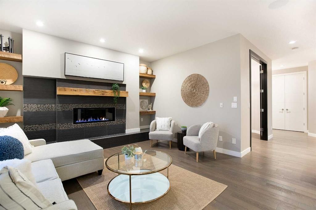 79 Cranarch Terrace Se, Calgary, AB - Indoor Photo Showing Living Room With Fireplace