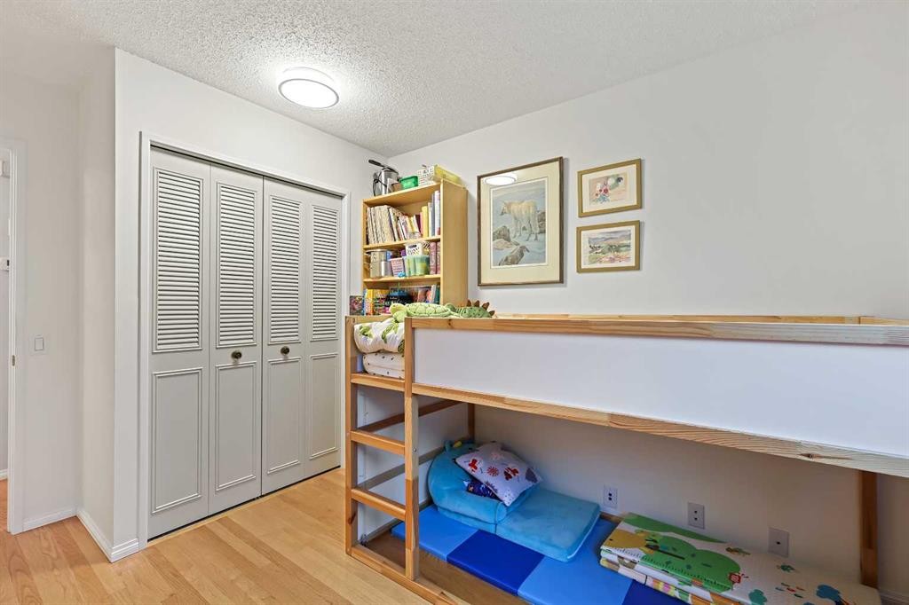 13119 6 Street Sw, Calgary, AB - Indoor