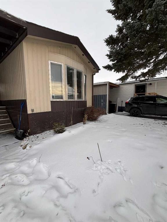 146-3223 83 Street Nw, Calgary, AB