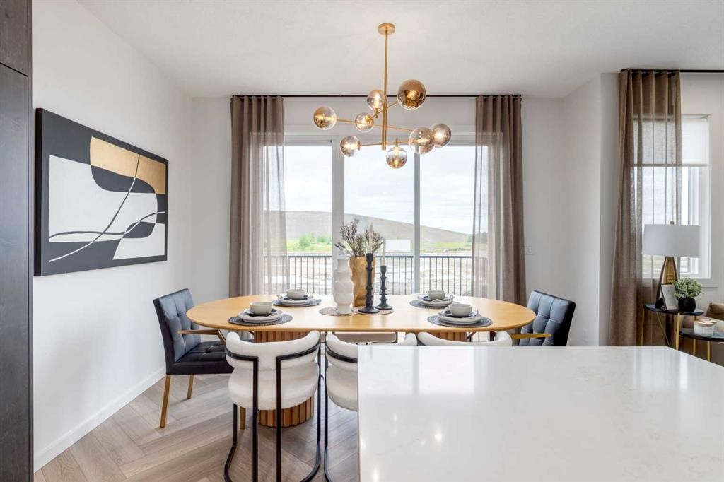 560 Walgrove Boulevard Se, Calgary, AB - Indoor Photo Showing Dining Room
