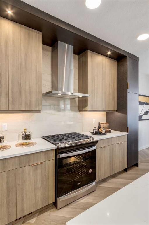 560 Walgrove Boulevard Se, Calgary, AB - Indoor Photo Showing Kitchen