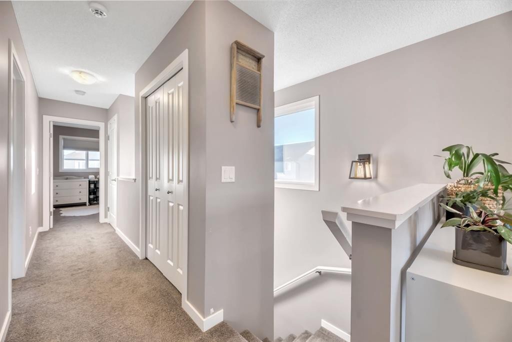 16 Legacy Reach Manor Se, Calgary, AB - Indoor Photo Showing Other Room