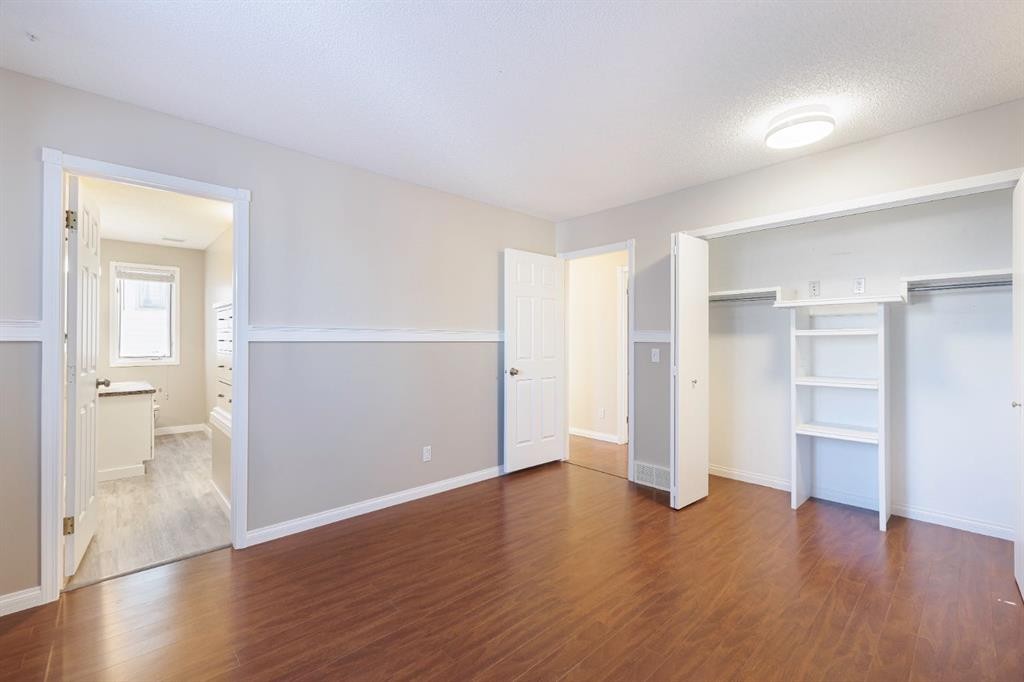 44 Macewan Ridge Close Nw, Calgary, AB - Indoor Photo Showing Other Room