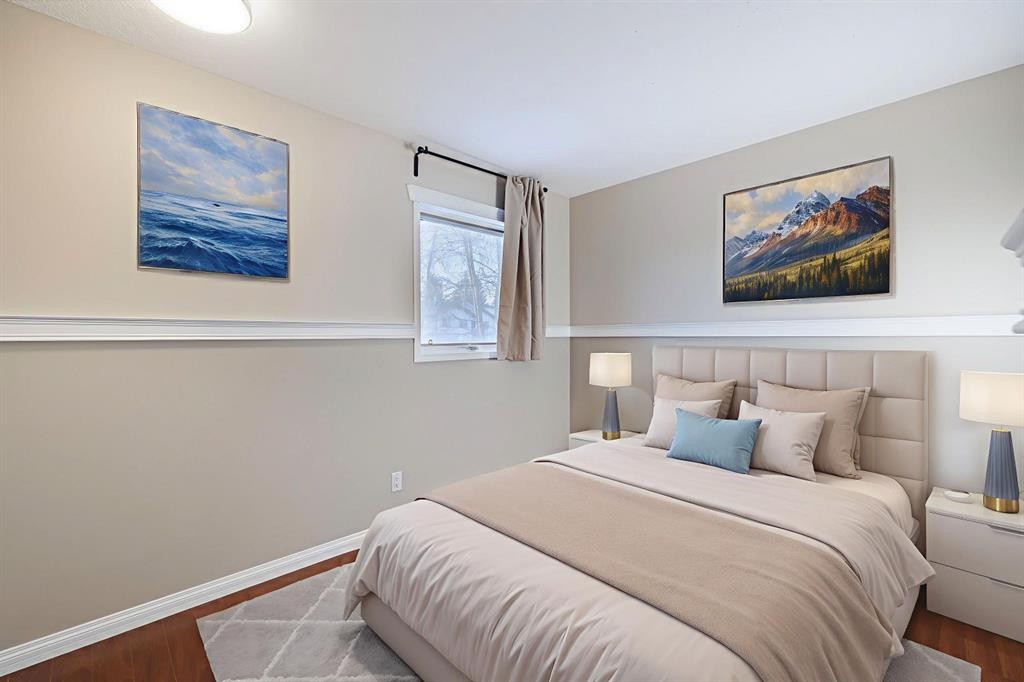 44 Macewan Ridge Close Nw, Calgary, AB - Indoor Photo Showing Bedroom