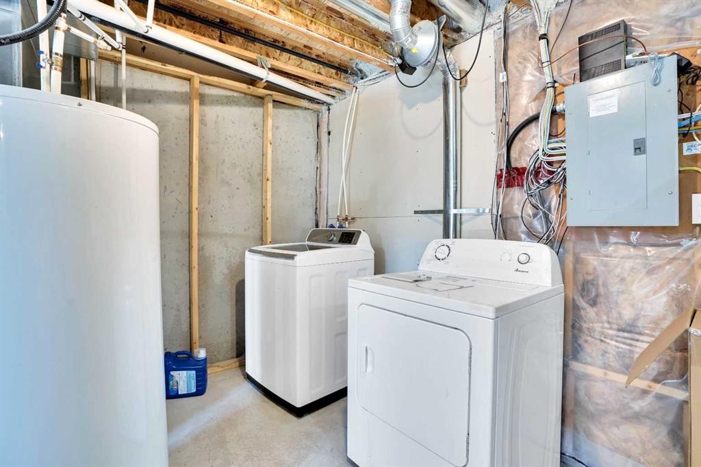 128 Cityscape Row Ne, Calgary, AB - Indoor Photo Showing Laundry Room