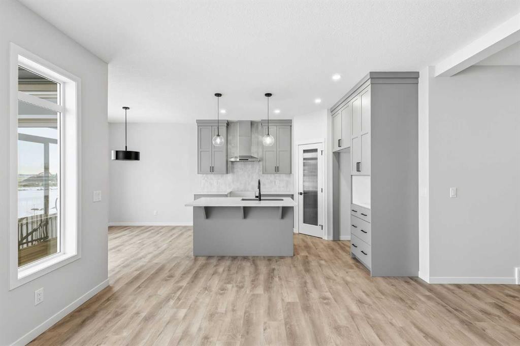 170 Herron Way Ne, Calgary, AB - Indoor Photo Showing Kitchen