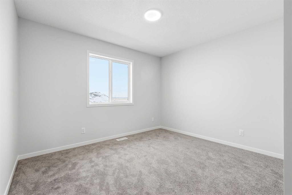 170 Herron Way Ne, Calgary, AB - Indoor Photo Showing Other Room