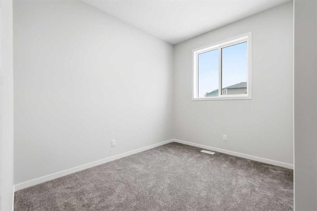 170 Herron Way Ne, Calgary, AB - Indoor Photo Showing Other Room
