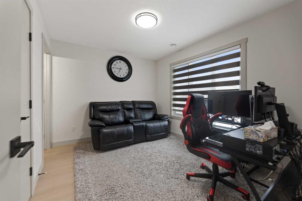 414 Corner Meadows Square Ne, Calgary, AB - Indoor Photo Showing Office