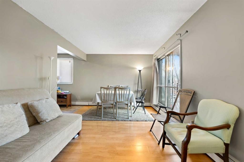 204-4328 4 Street Nw, Calgary, AB - Indoor