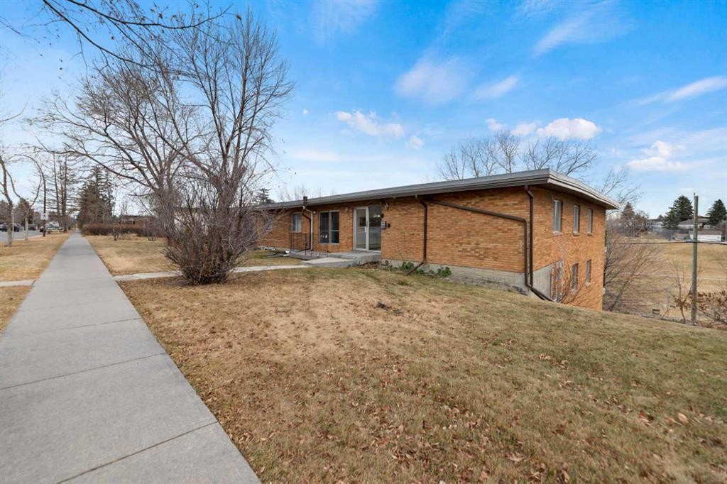 204-4328 4 Street Nw, Calgary, AB - Outdoor