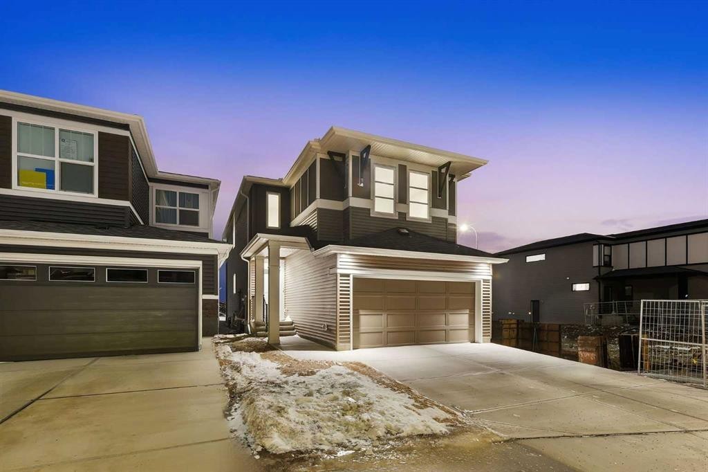 48 Herron Way Ne, Calgary, AB - Outdoor
