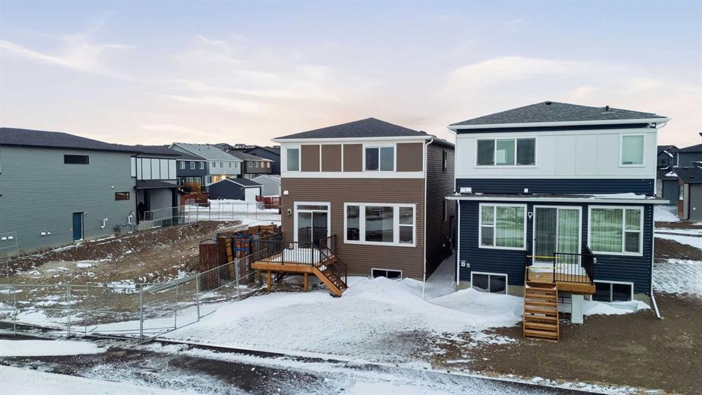 48 Herron Way Ne, Calgary, AB - Outdoor