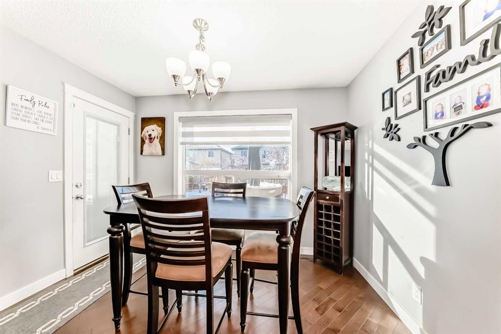 562 New Brighton Drive Se, Calgary, AB - Indoor Photo Showing Dining Room