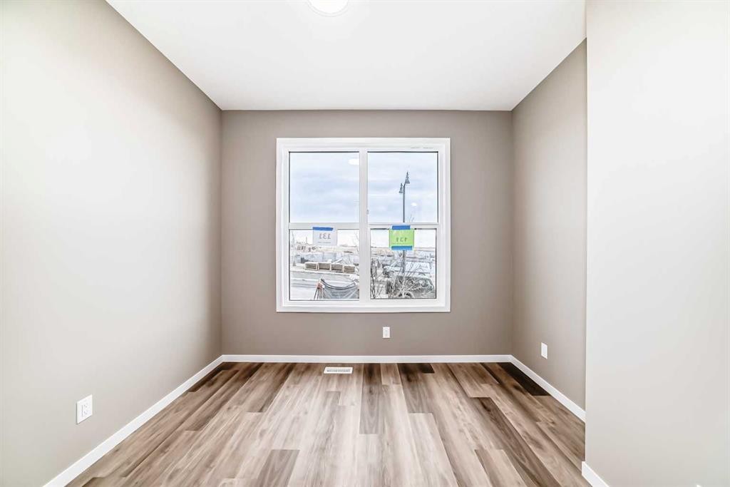 131 Sawgrass Gate Nw, Airdrie, AB - Indoor Photo Showing Other Room