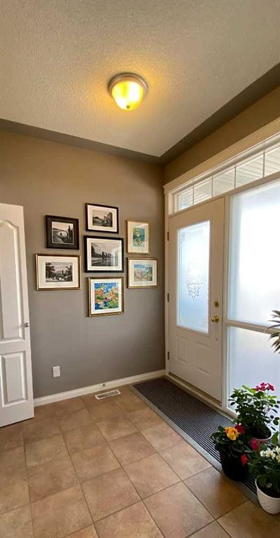 179 Sierra Morena Landing Sw, Calgary, AB - Indoor Photo Showing Other Room