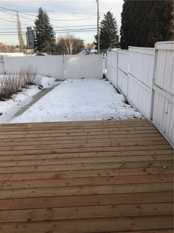 10212 7 Street Sw, Calgary, AB - Outdoor