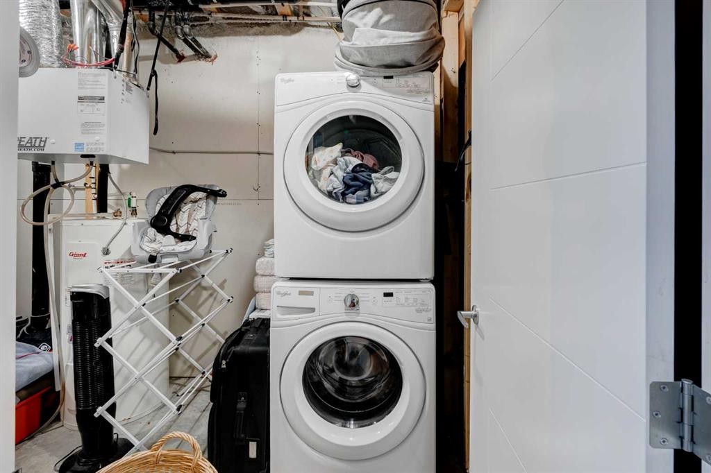 105 Redstone Crescent Ne, Calgary, AB - Indoor Photo Showing Laundry Room