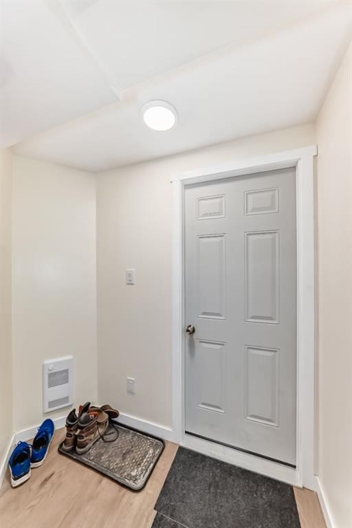 3221 32A Avenue Se, Calgary, AB - Indoor Photo Showing Other Room