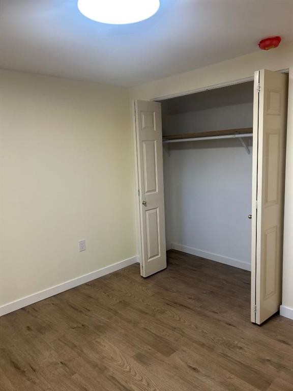 3221 32A Avenue Se, Calgary, AB - Indoor Photo Showing Other Room