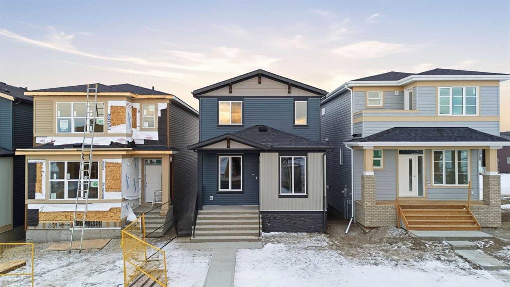 355 Herron Landing Ne, Calgary, AB - Outdoor With Facade