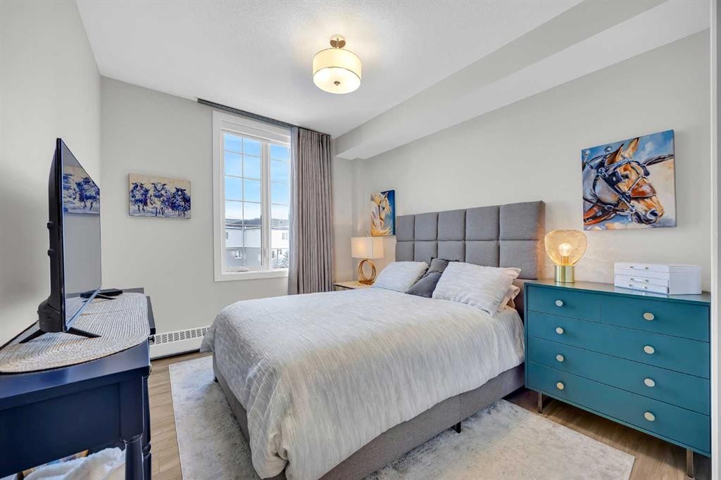 210-38 Quarry Gate Se, Calgary, AB