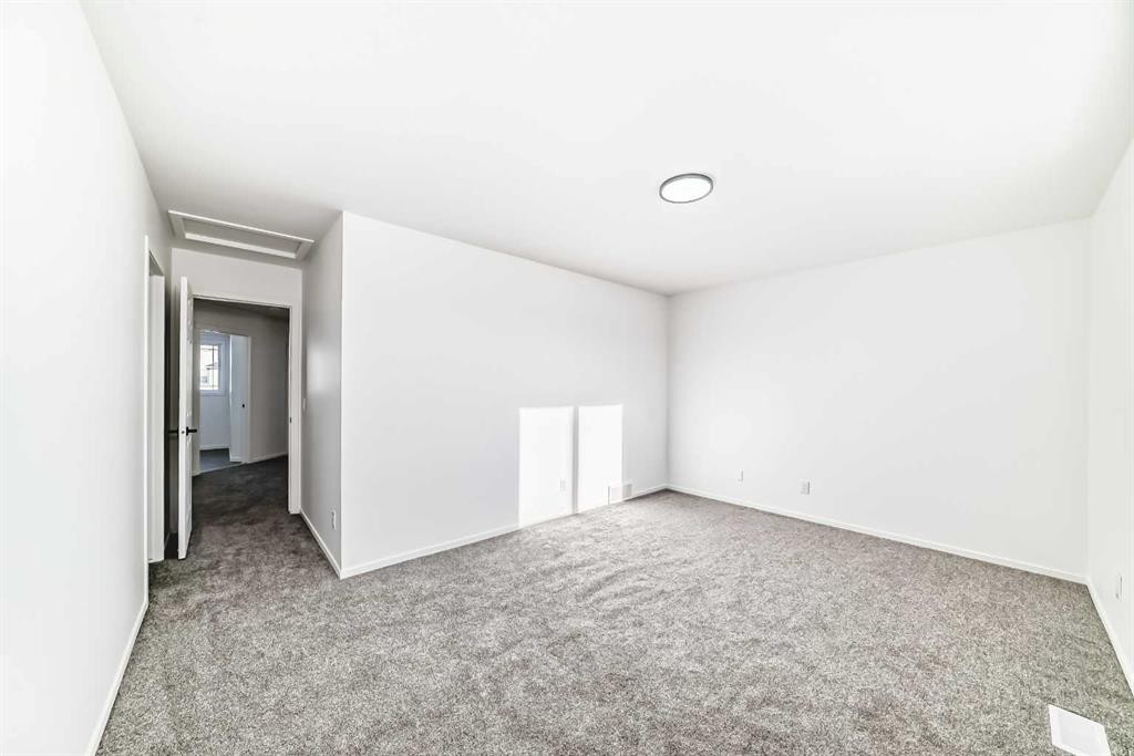 99 Saddlecrest Way Ne, Calgary, AB - Indoor Photo Showing Other Room