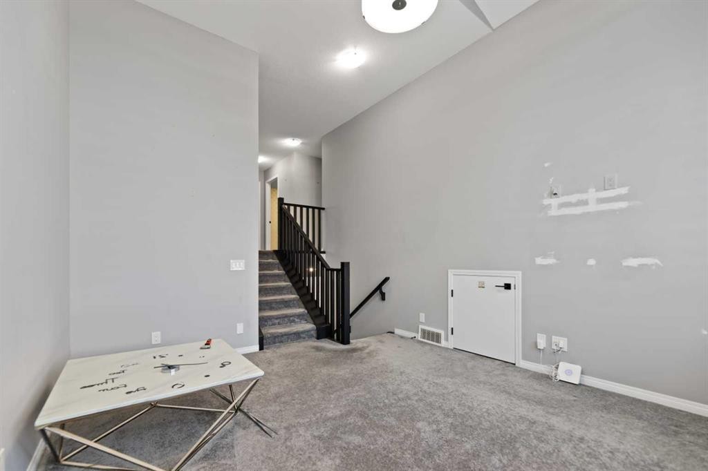 138 Cityside Way Ne, Calgary, AB - Indoor Photo Showing Other Room