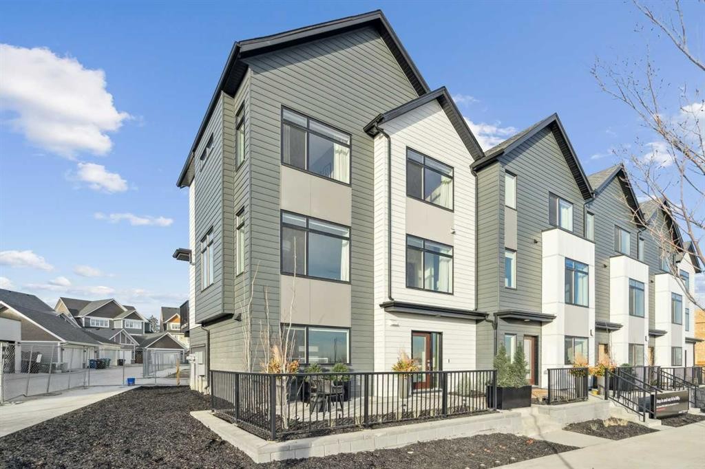171 Dieppe Drive Sw, Calgary, AB - Outdoor With Facade