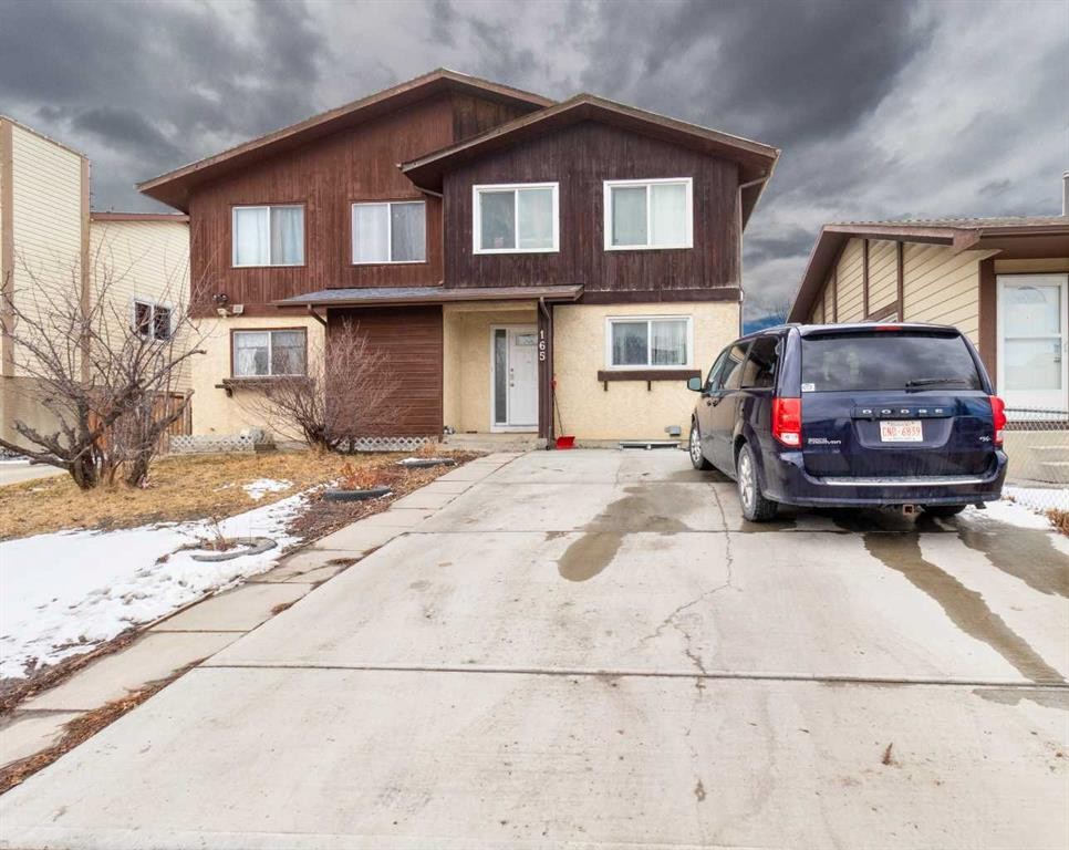 165 Whitewood Place Ne, Calgary, AB - Outdoor