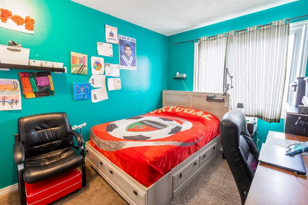 165 Whitewood Place Ne, Calgary, AB - Indoor Photo Showing Bedroom