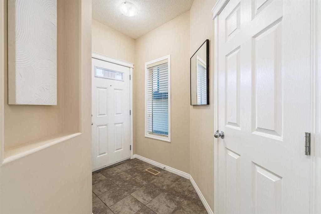 194 Kincora Glen Rise Nw, Calgary, AB - Indoor Photo Showing Other Room