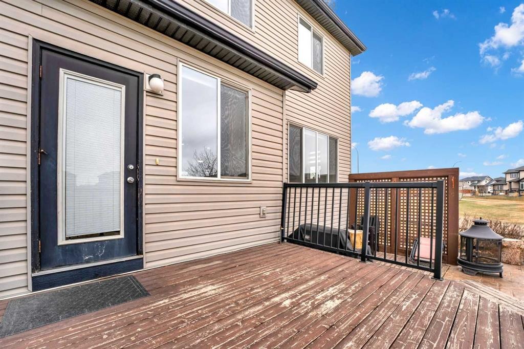 2101 Luxstone Boulevard Sw, Airdrie, AB - Outdoor With Deck Patio Veranda With Exterior