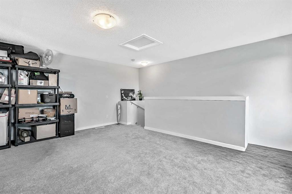 130 Cranbrook Square Se, Calgary, AB - Indoor