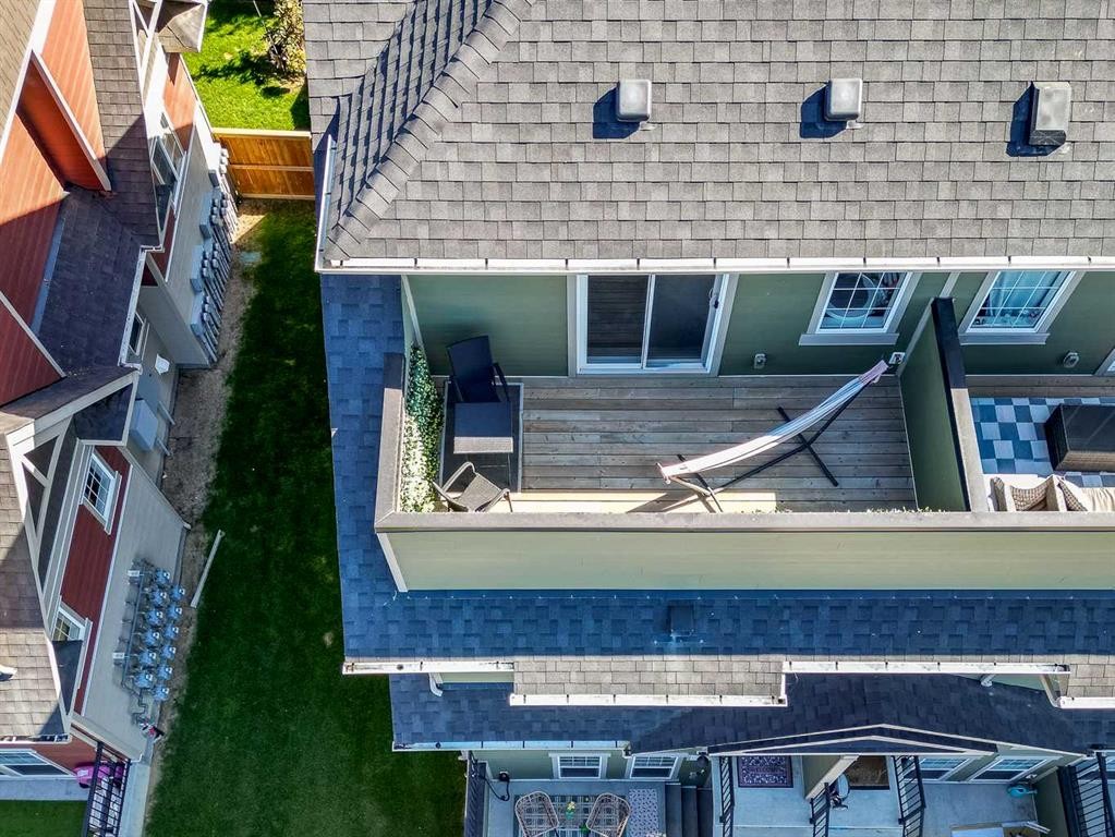 130 Cranbrook Square Se, Calgary, AB -