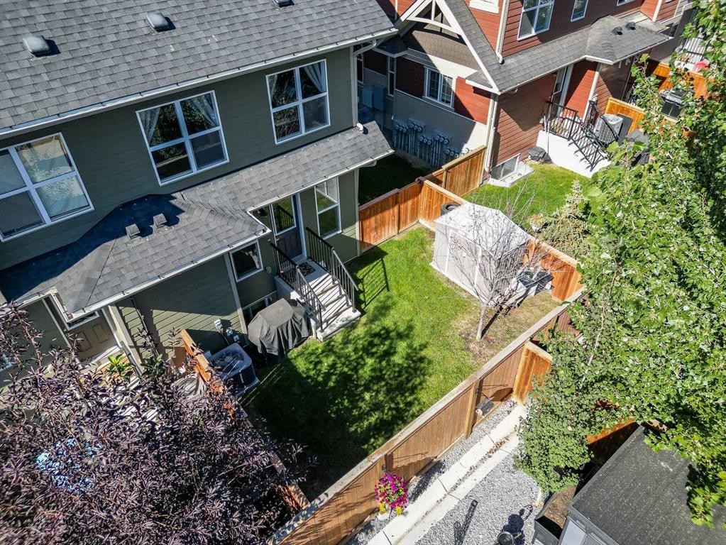 130 Cranbrook Square Se, Calgary, AB - Outdoor